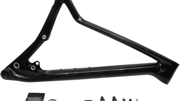 TRIANGULO DELANTERO SPARK RC 900 TEAM 20